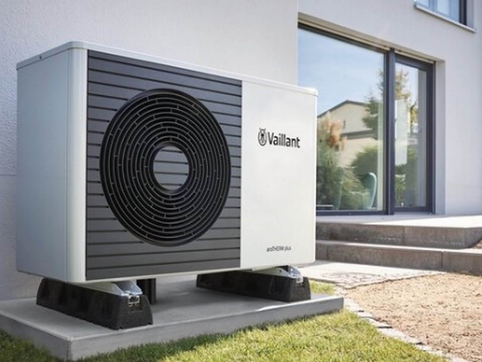 warmtepompbuitenunit.jpg warmtepompbuitenunit.jpg